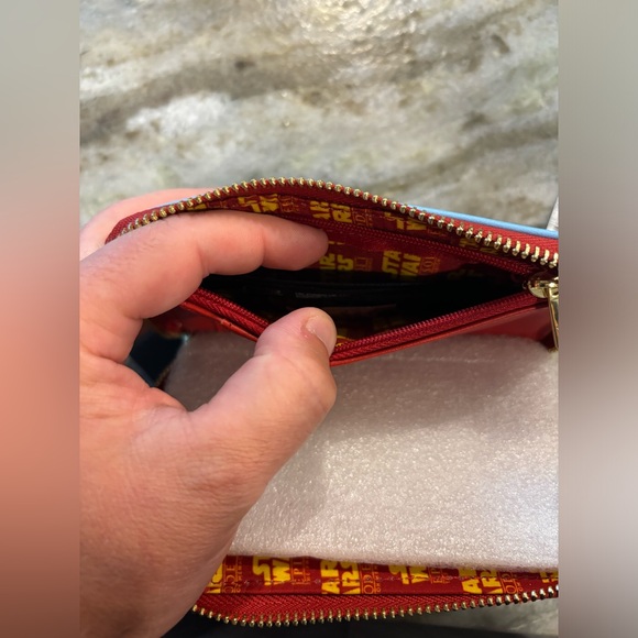 NWT! Star Wars Loungefly wallet - Star Wars Phantom Menace scene - Picture 7 of 7